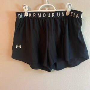 Under Armor Shorts. XL